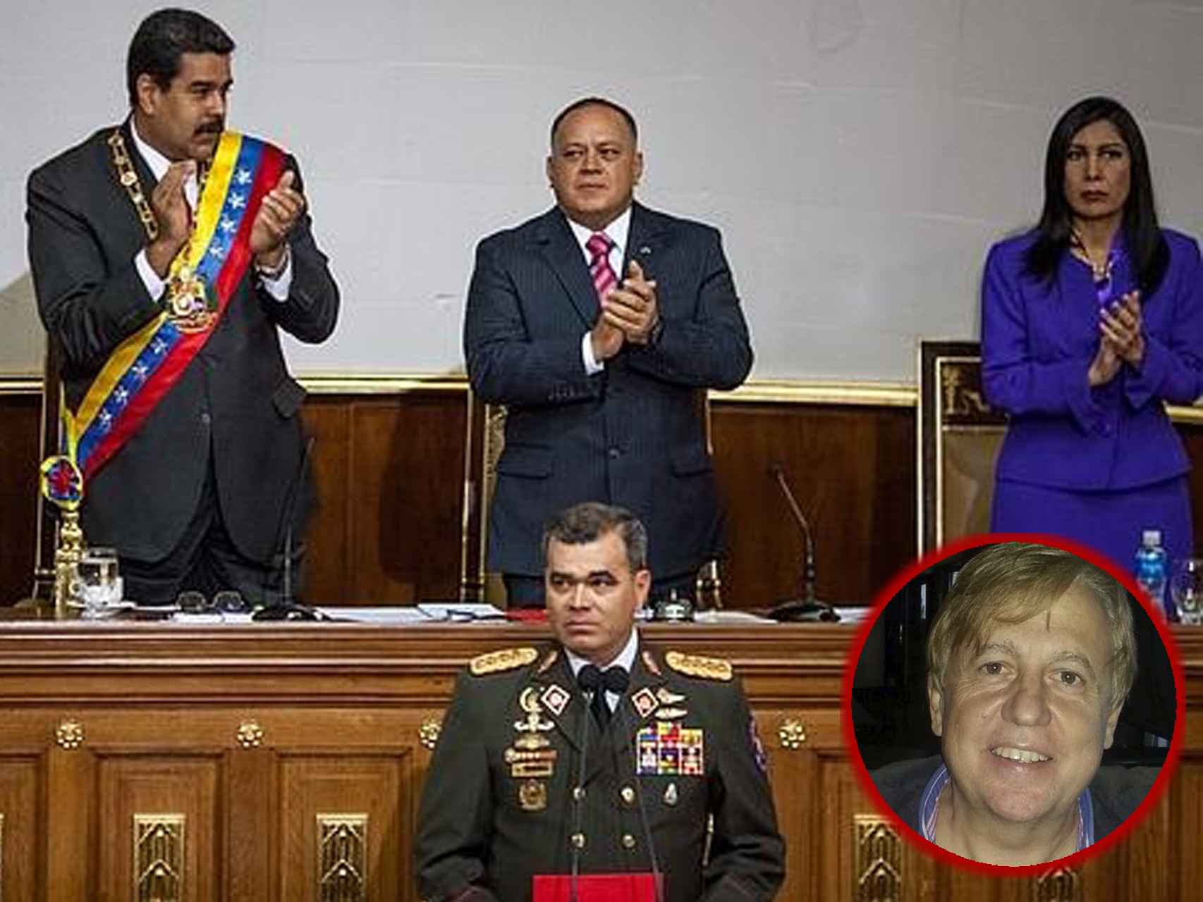 Nicolás Maduro, Diosdado Cabello, Gladys Gutiérrez y Vladimir Padrino López. Abajo, Carlos Malo de Molina