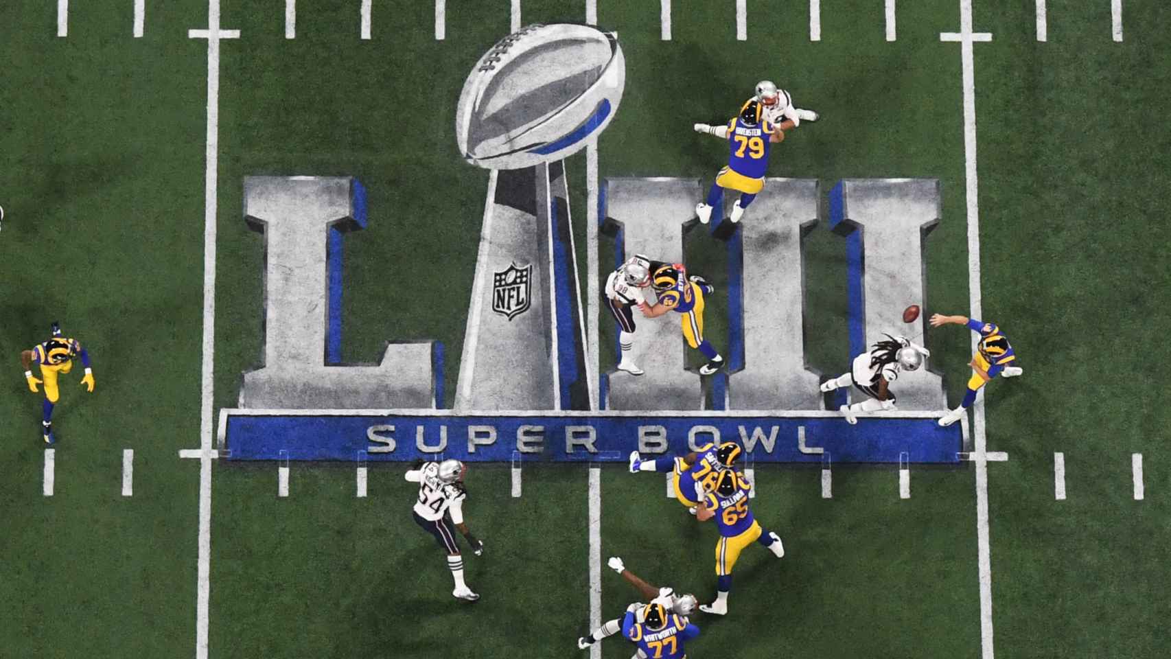 Rams y Patriots, durante la Super Bowl