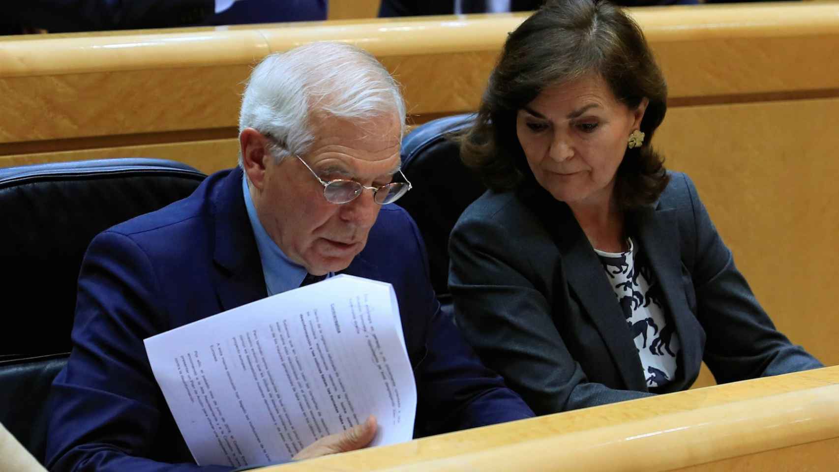 Josep Borrell y Carmen Calvo, este martes en el Senado.