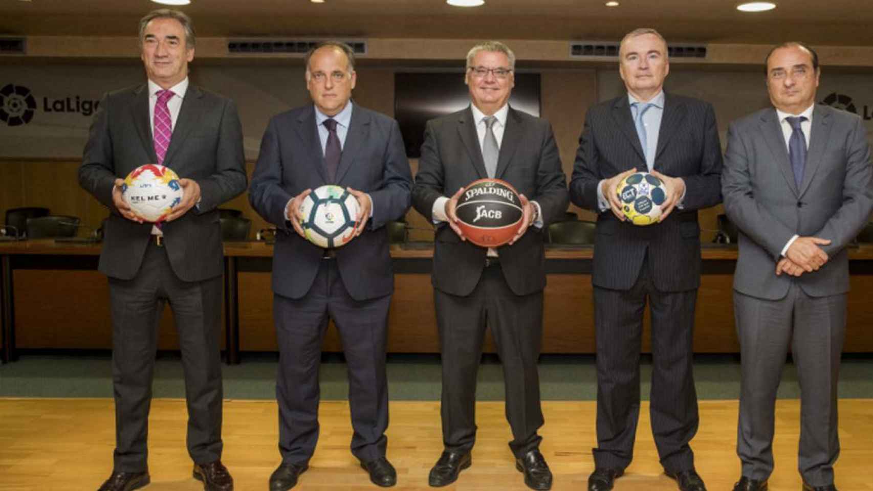 Los representantes de la Asociación de la Liga Profesional Española