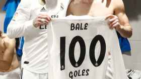 Bale y Sergio Ramos celebran el gol 100 del galés. Foto: Twitter (@GarethBale11)