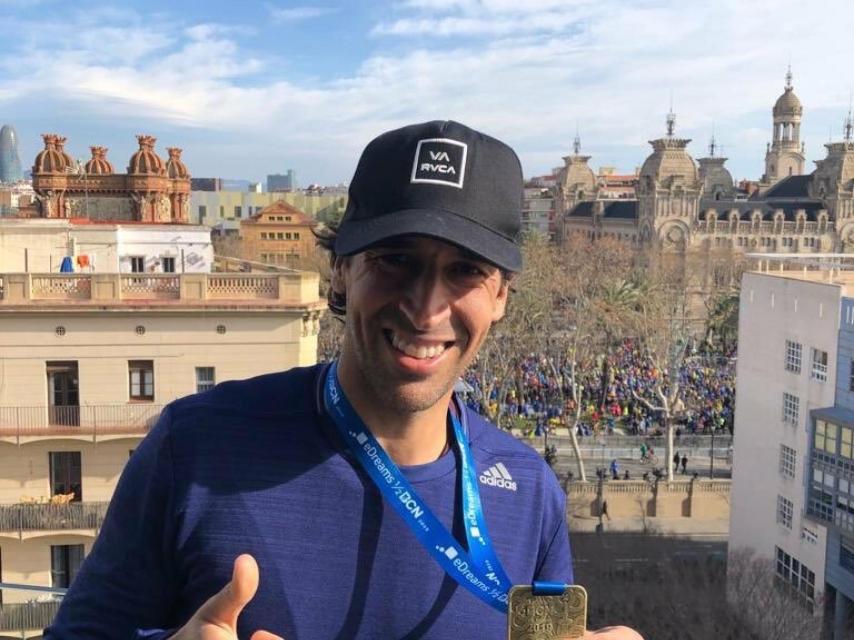 Raúl González tras participar en la media maratón de Barcelona. Foto: Twitter (@RaulGonzalez)