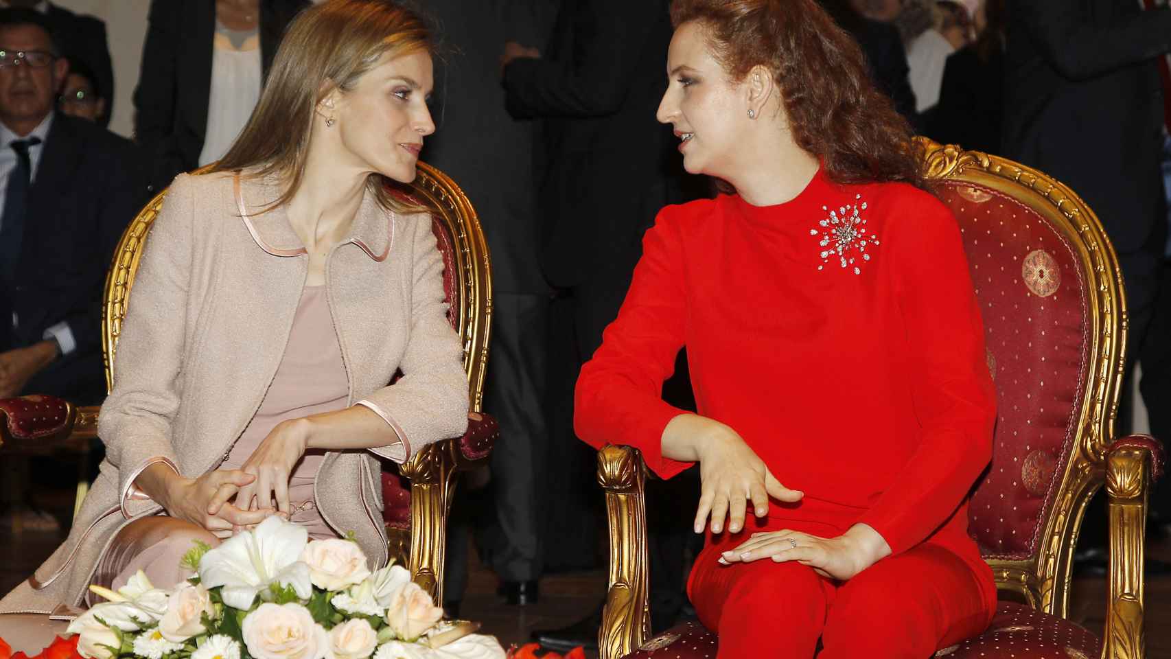 Lalla Salma muy cómplice con la reina Letizia.