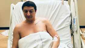 Yassine Abdellaoui en el hospital. Foto: Twitter (@bramdewaal)