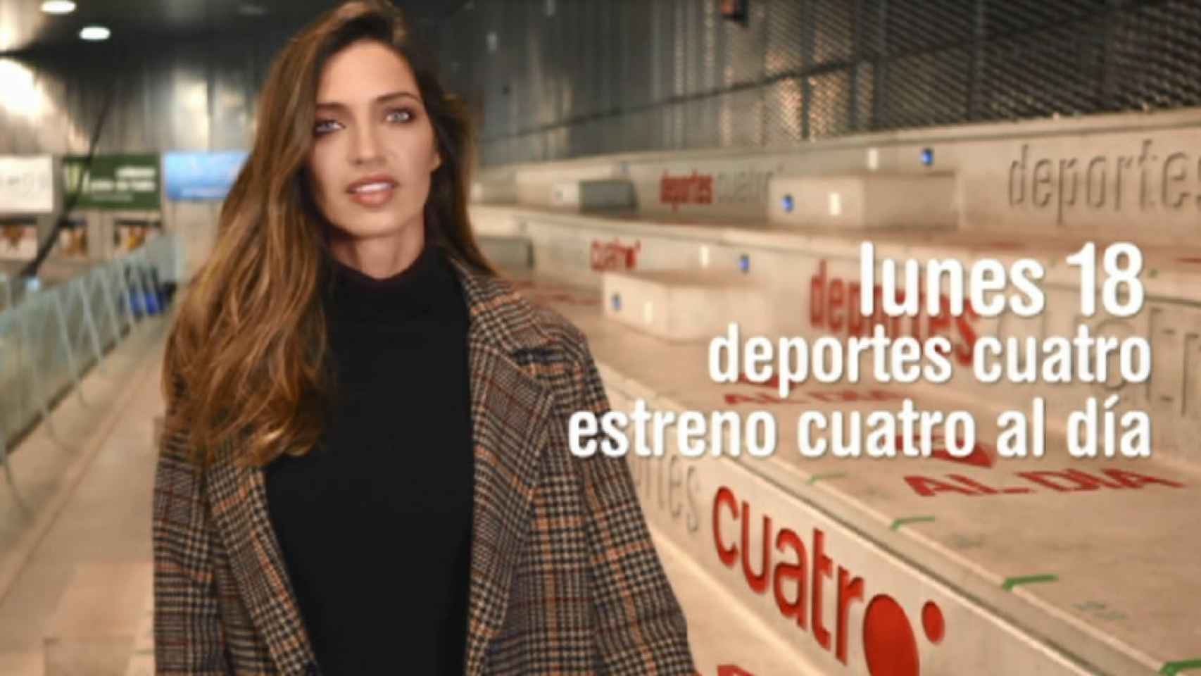 Sara Carbonero en el anuncio de su regreso a 'Deportes Cuatro'.