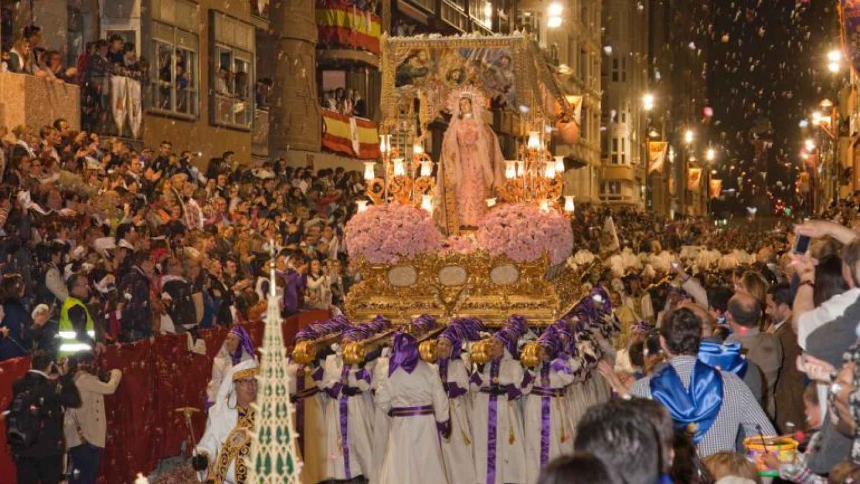 Paso Blanco en la Semana Santa de Lorca.