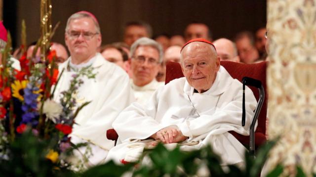 McCarrick durante una misa en Washington