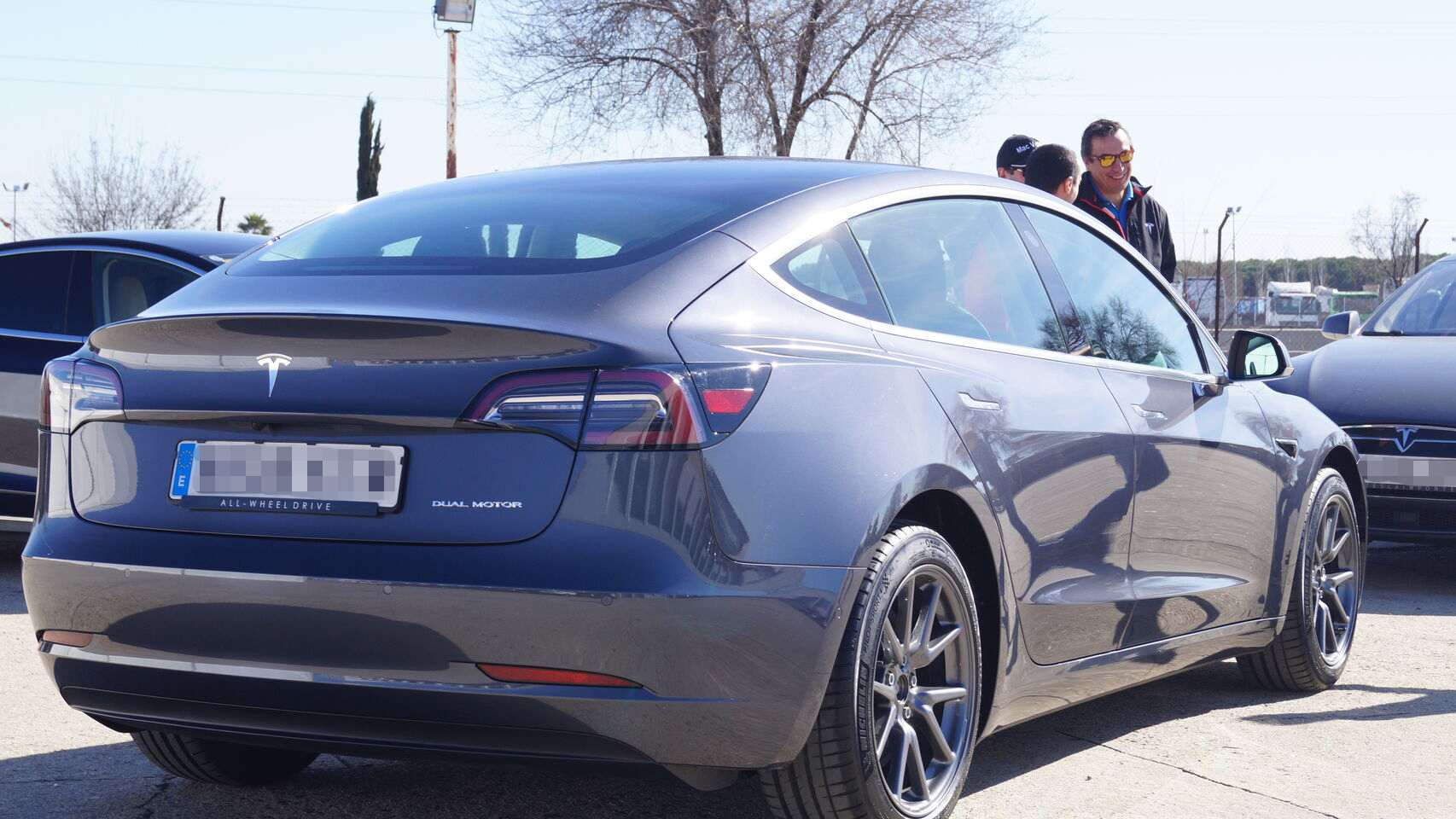 Vista trasera del Model 3, el eléctrico más vendido en España en febrero y marzo