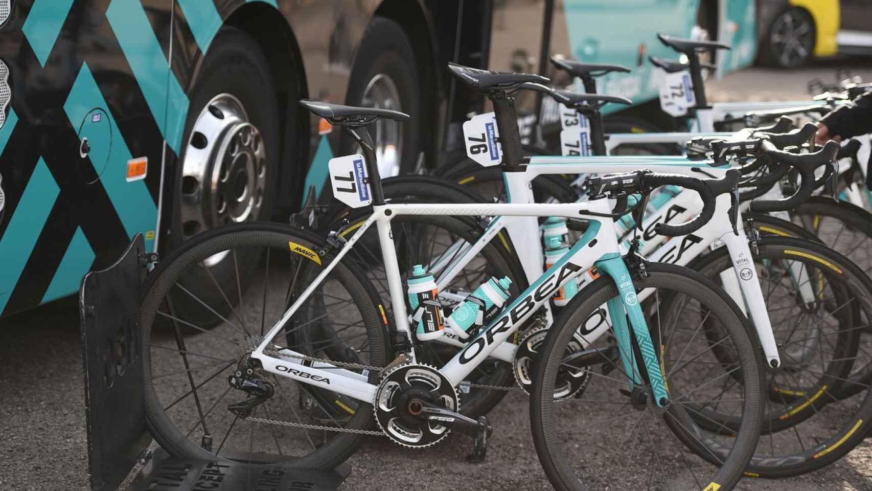 Bicicletas del Vital Concepts durante la Vuelta a Andalucía. Foto: Twitter: @VitalConcept_BB