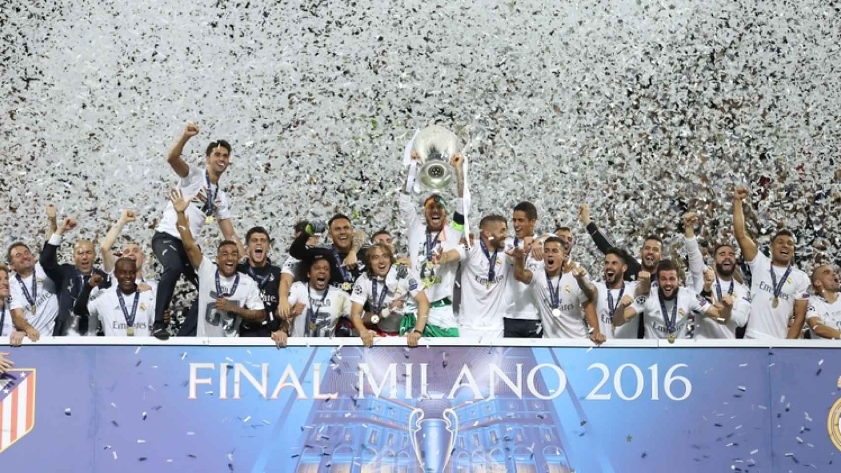 El Real Madrid levanta la Champions en Milán