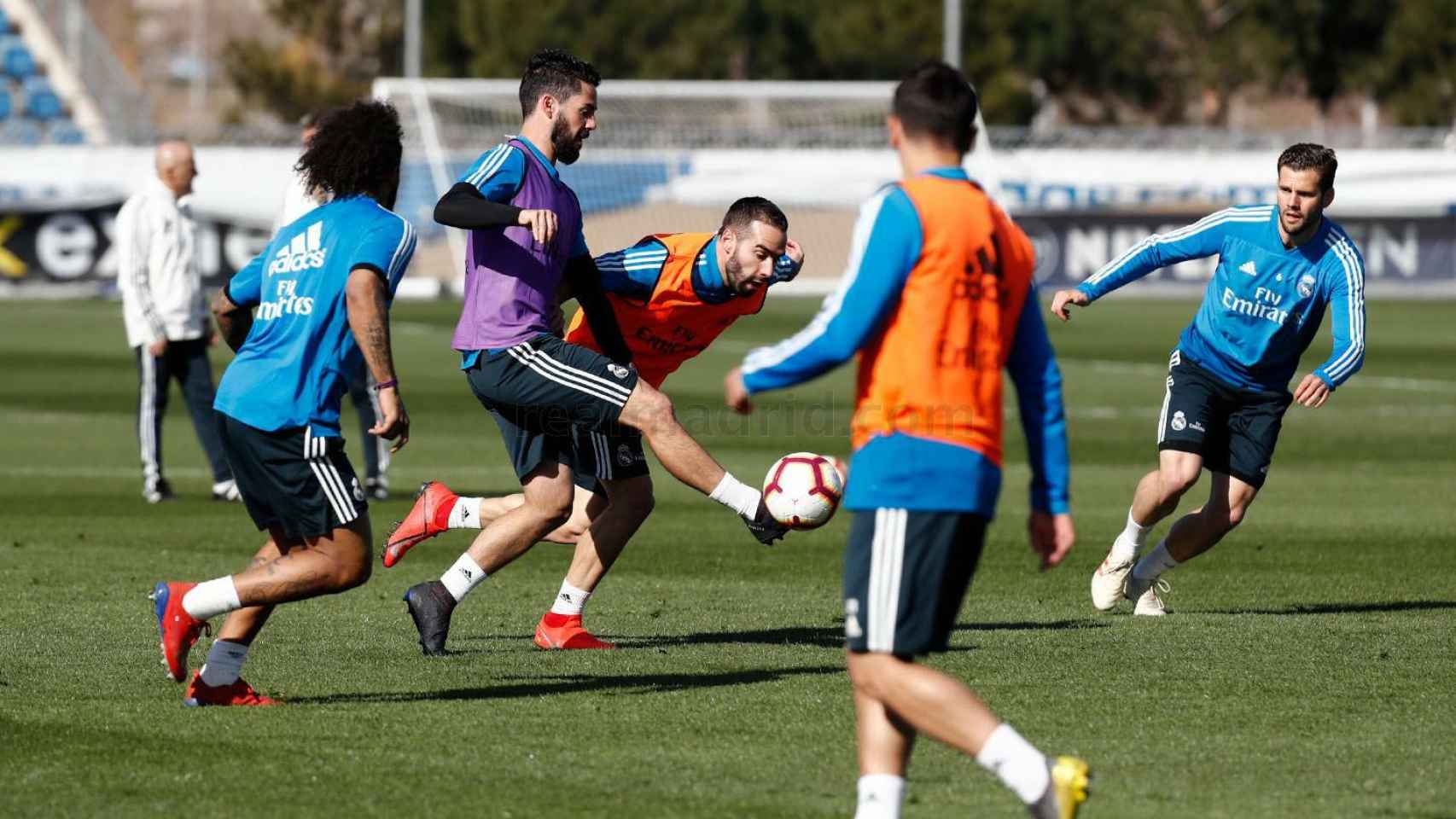 Isco se entrena con el Real Madrid