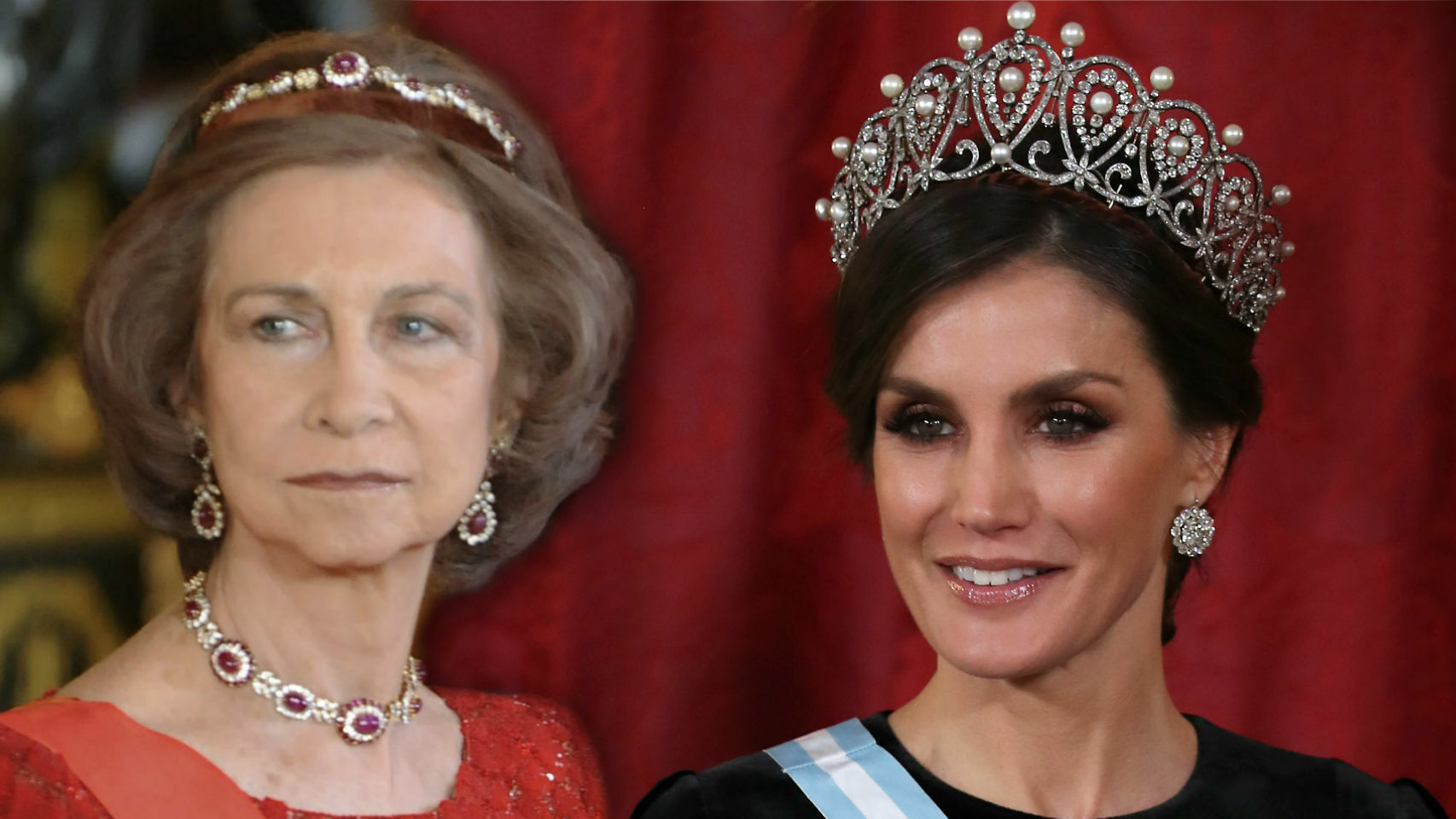 La reina Sofía con la tiara de Niarchos y la reina Letizia con la tiara Rusa.