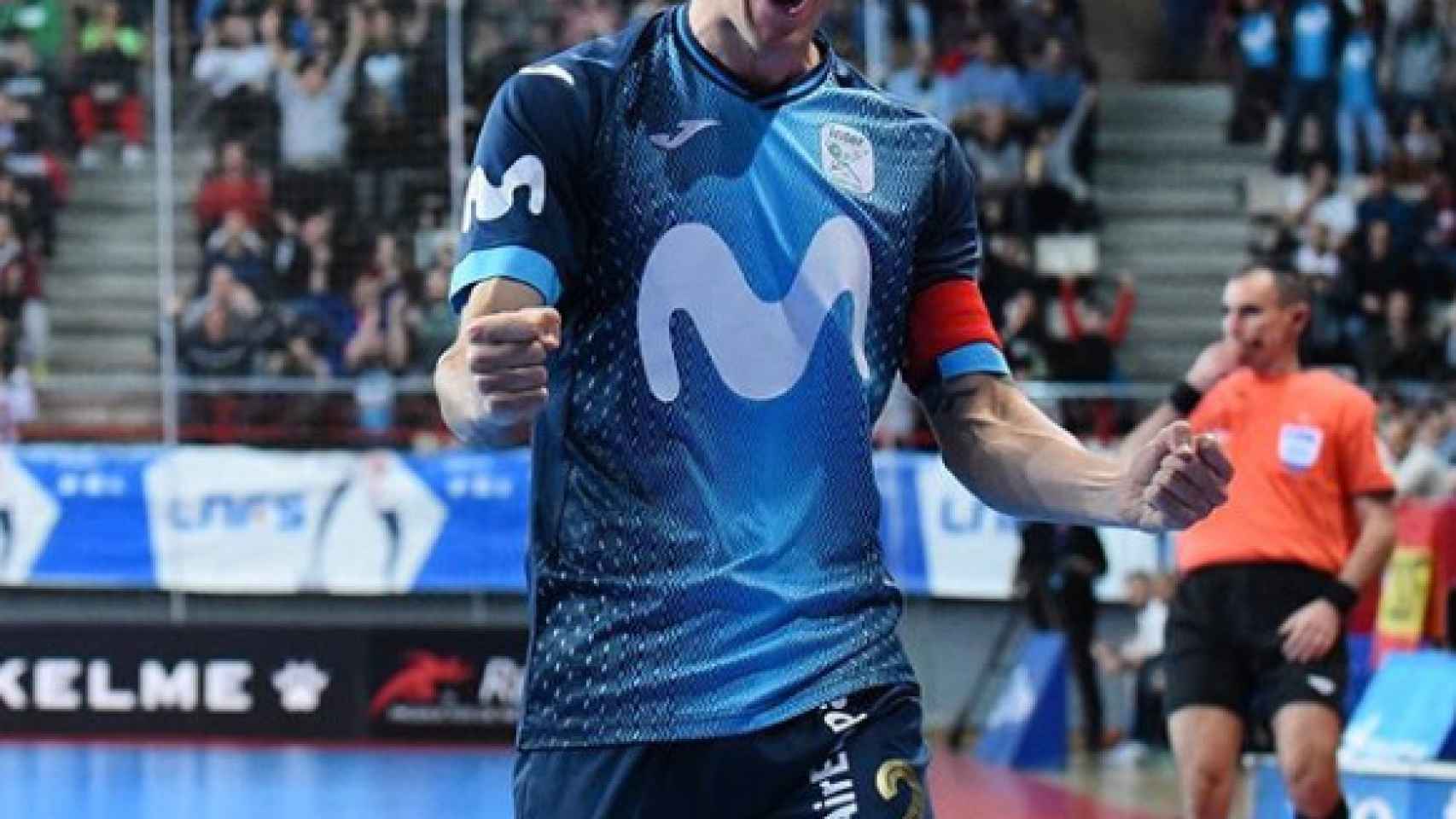 reembolso puerta Polinizar Fútbol Sala: Carlos Ortiz, capitán de Movistar Inter: "Esta camiseta obliga  a motivarte en la Copa"
