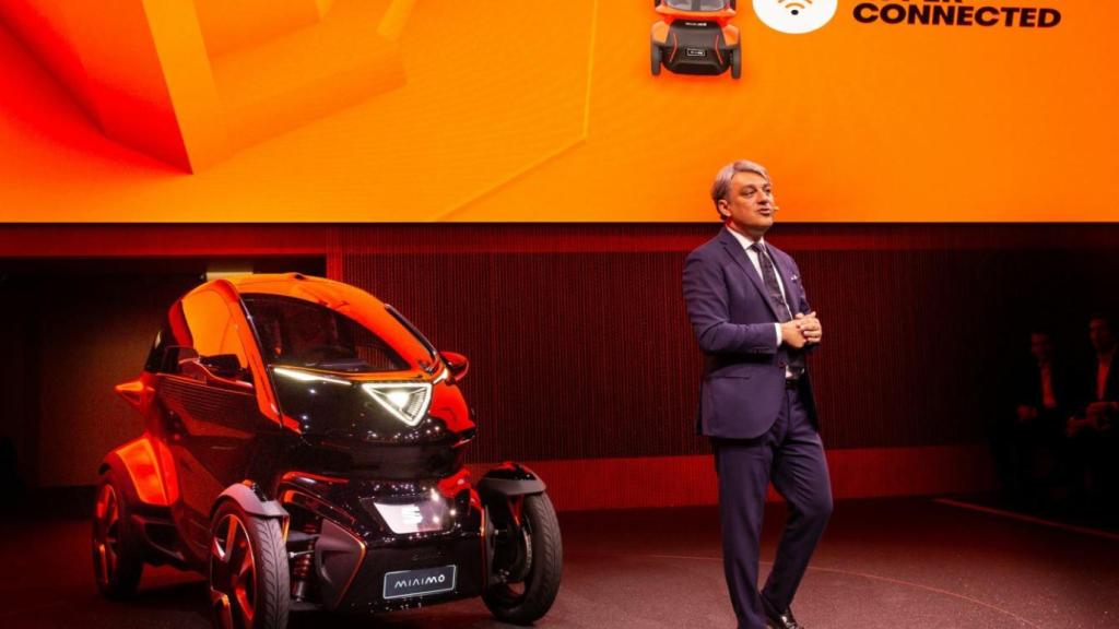 Luca de Meo, presidente de Seat, durante la presentación del Minimó