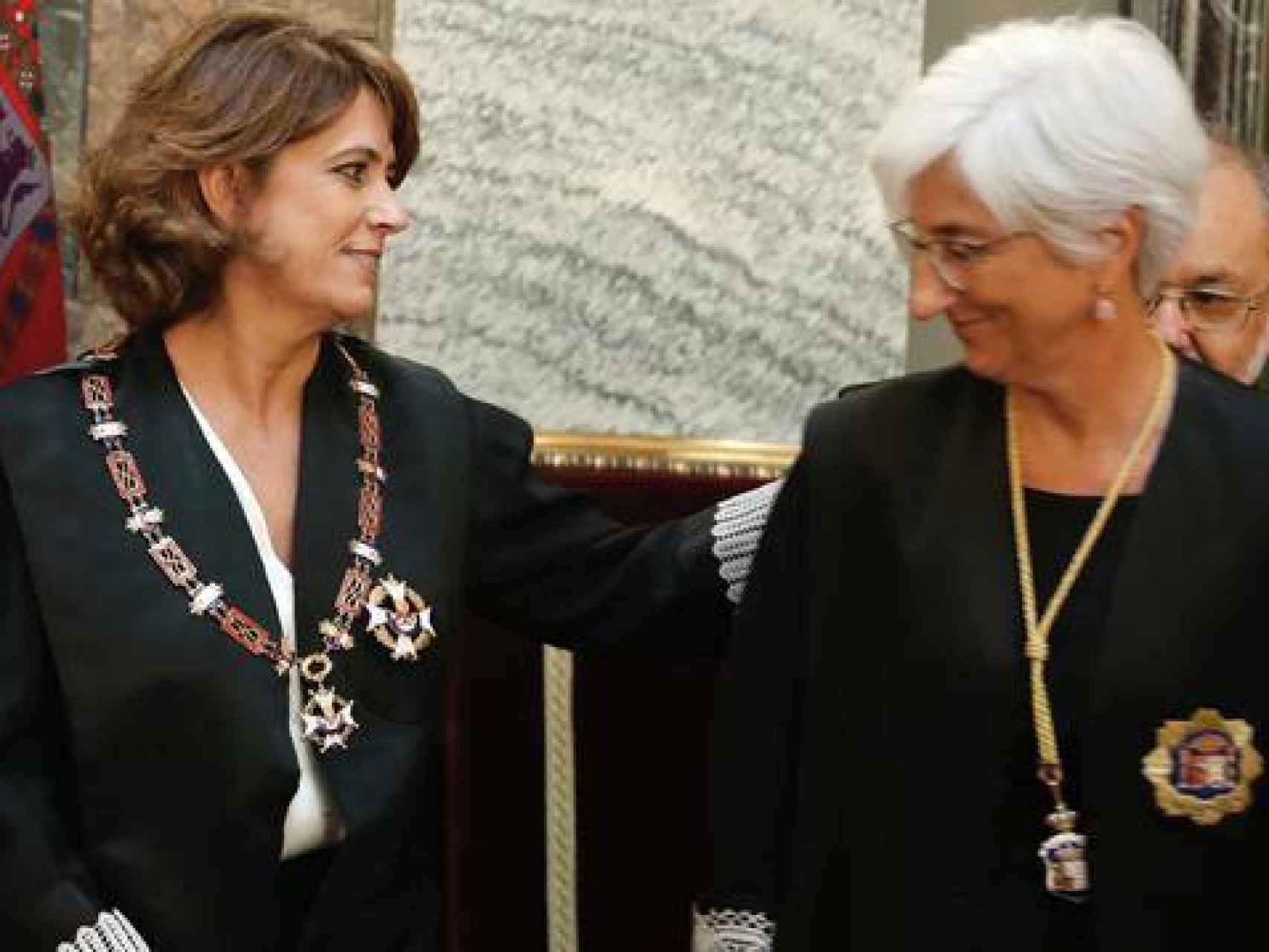 Dolores Delgado y la fiscal general del Estado, María José Segarra
