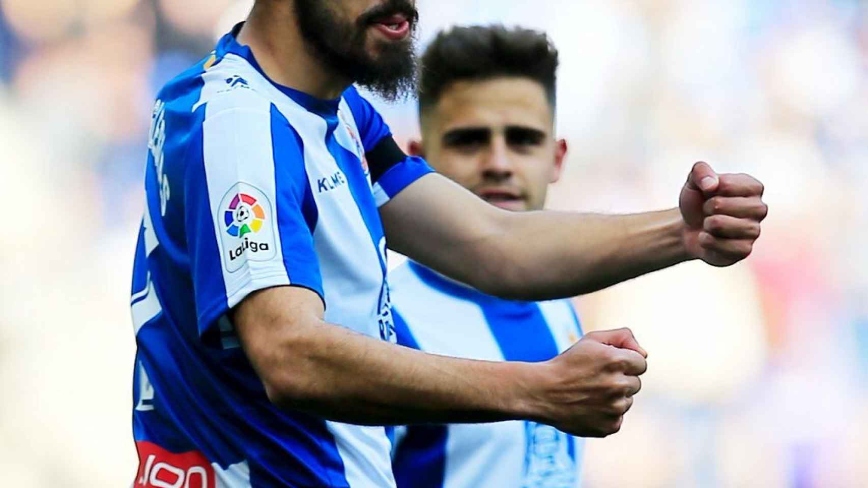 Borja Iglesias celebrando el gol. Foto: Twitter (@LaResistencia)