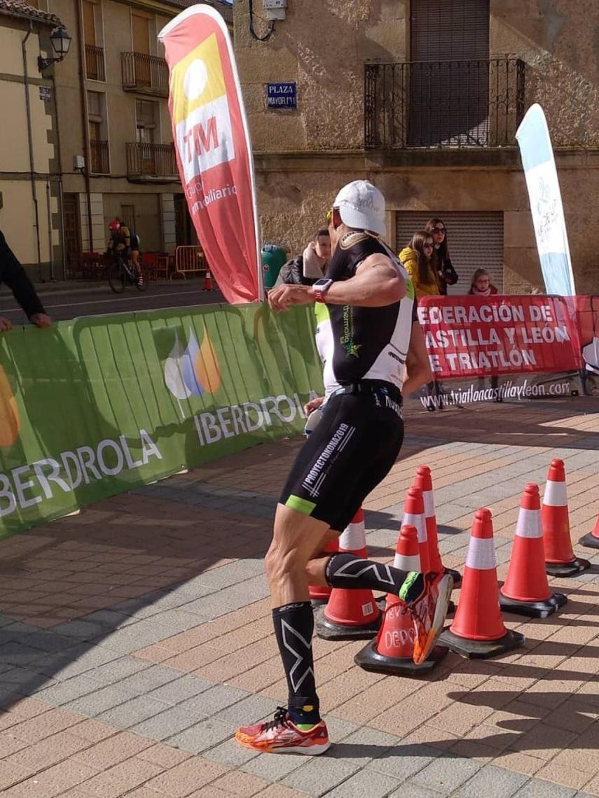 Gustavo Rodríguez en el campeonato de España de duatlón. Foto: Instagram (@triatlonsp)