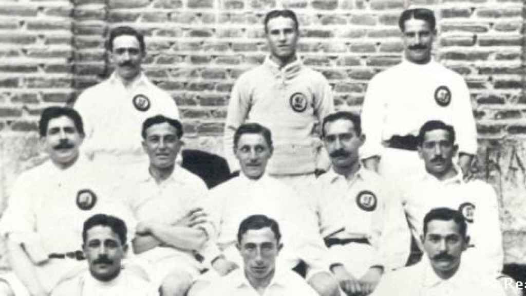 Primer equipo del Real Madrid del año 1907