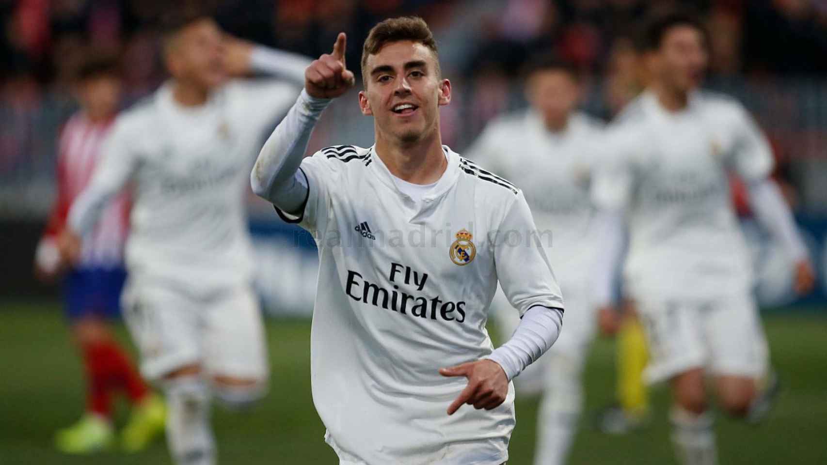 Alberto celebra su gol en el Atlético de Madrid - Real Madrid Juvenil A de la UEFA Youth League