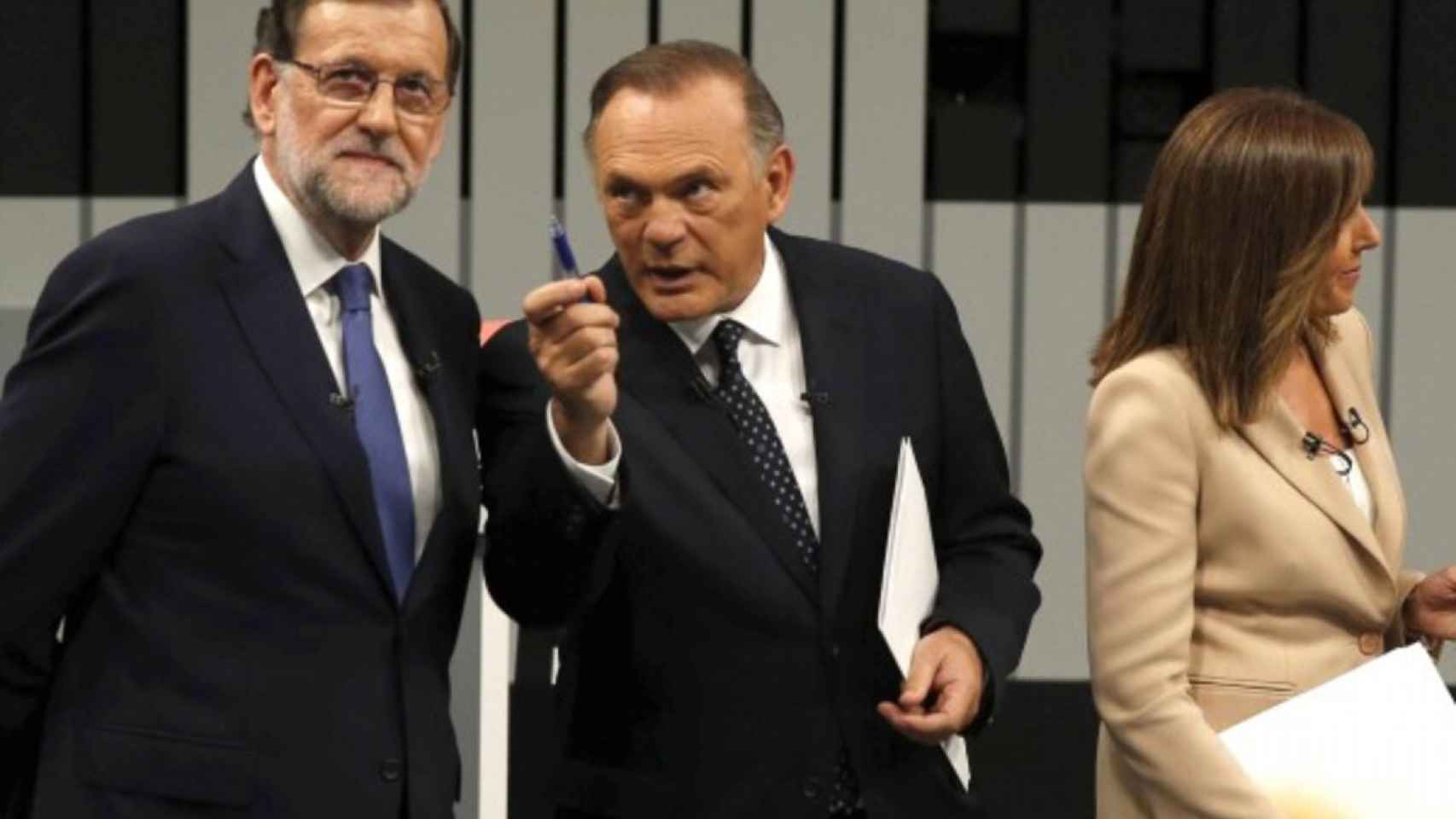 Mariano Rajoy y Pedro Piqueras.