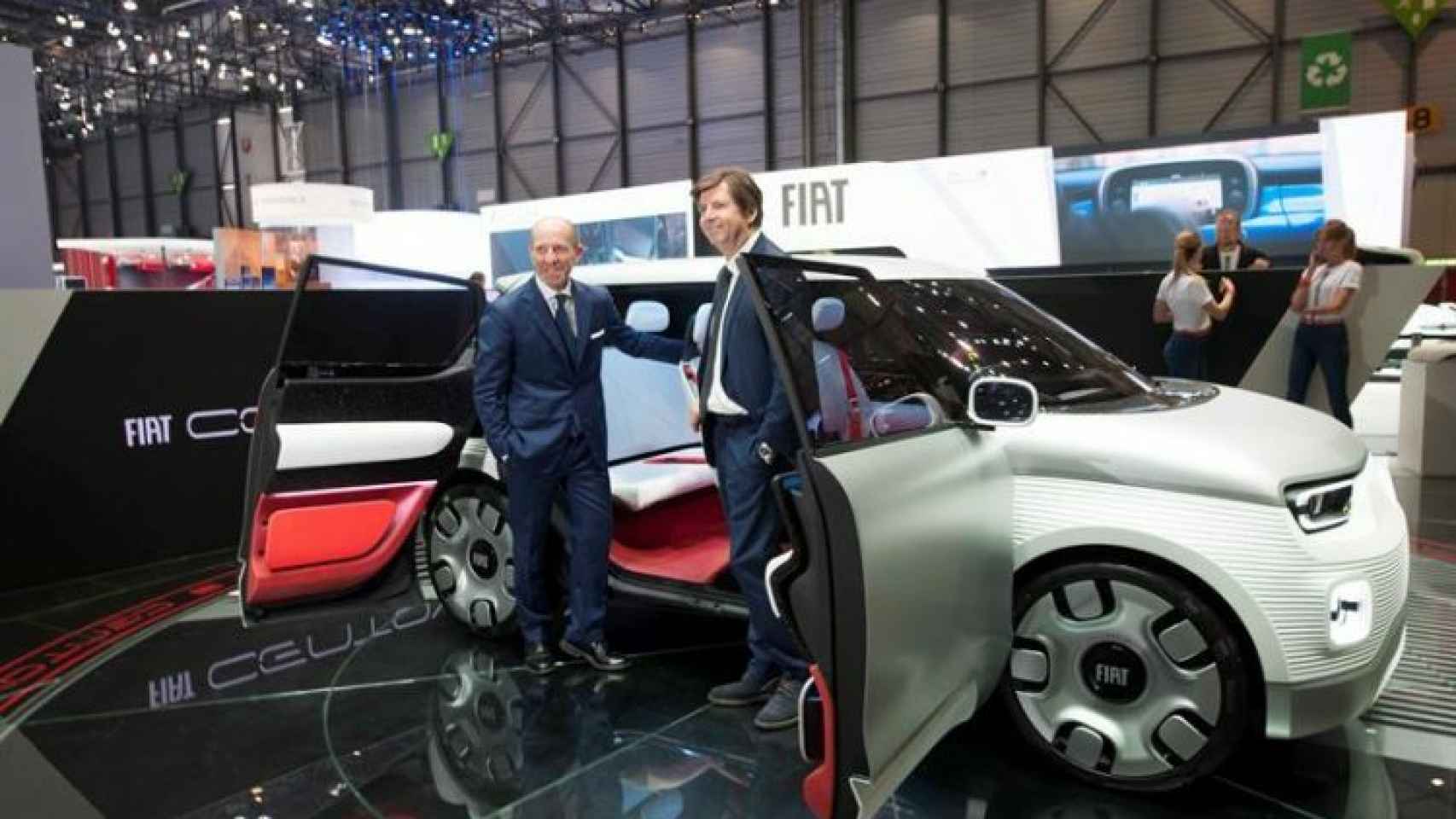 Presentación del Fiat Centoventi durante el Salón de Ginebra