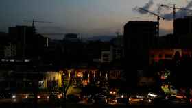 La visión de Caracas a oscuras.