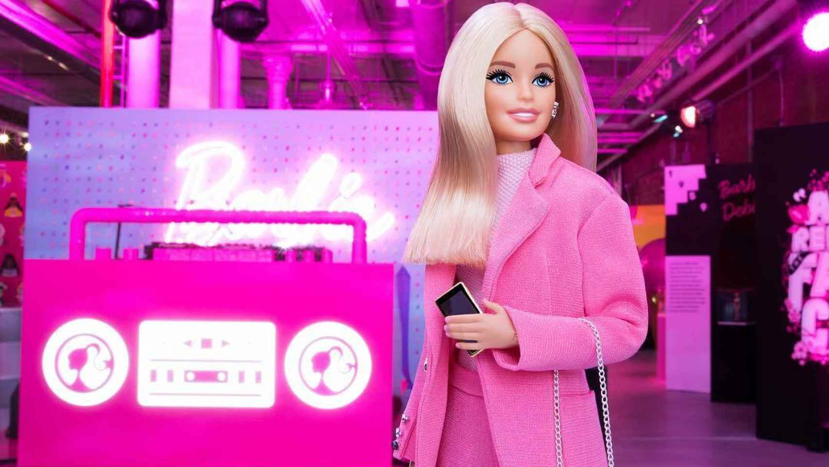La muñeca Barbie en una de sus últimas imágenes de su Instagram oficial.