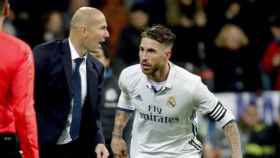 Zidane y Sergio Ramos en un partido del Real Madrid