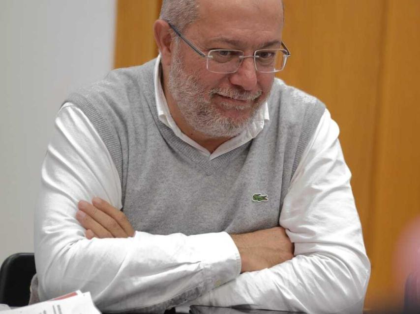 Igea es médico de profesión.