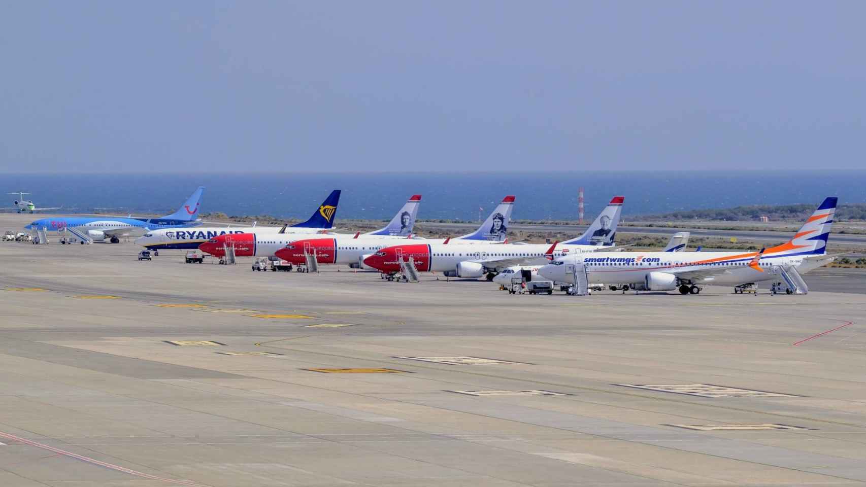 Aviones Boeing 737 Max estacionados en el aeropuerto de Gran Canaria.
