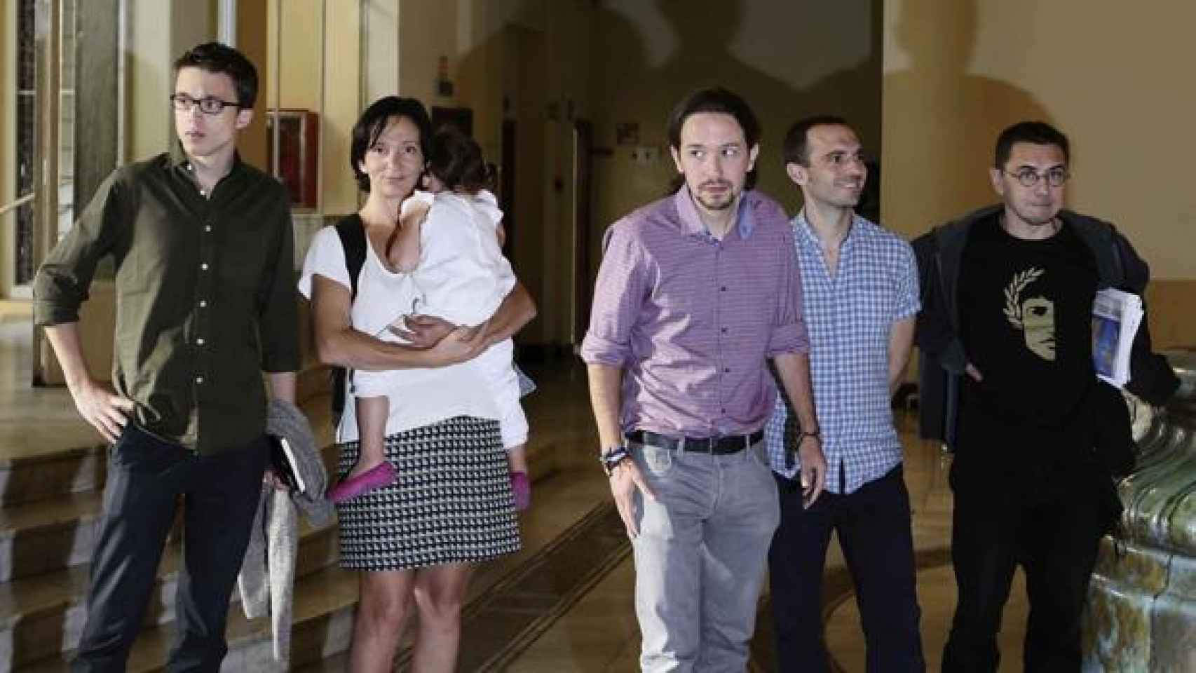 Iglesias con Errejón, Carolina Bescansa Luis Alegre y Monedero, en 2014. El núcleo irradiador inicial de Podemos.