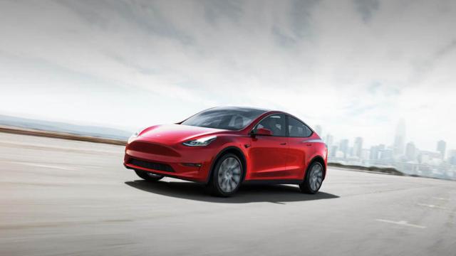 Tesla Model Y 3