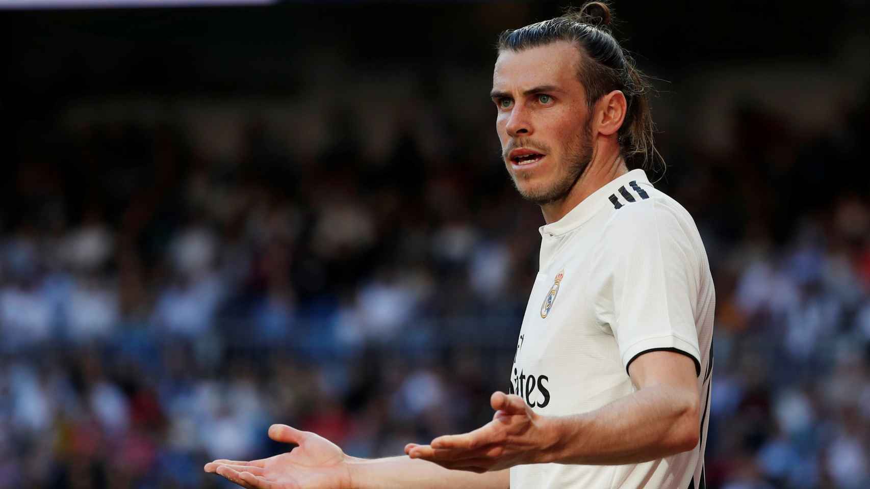 Gareth Bale se lamenta de una ocasión fallada