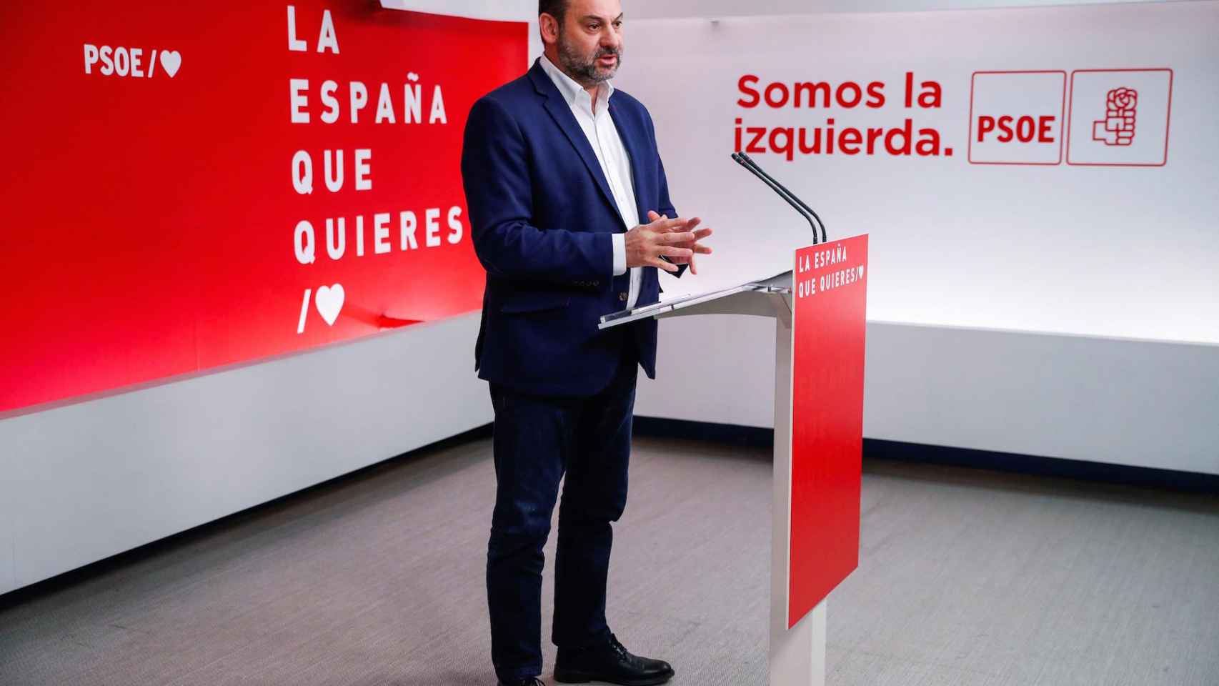 José Luis Ábalos, número tres del PSOE, en su comparecencia en Ferraz.