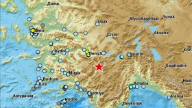 Un terremoto de magnitud 6.4 golpea el suroeste de Turquía
