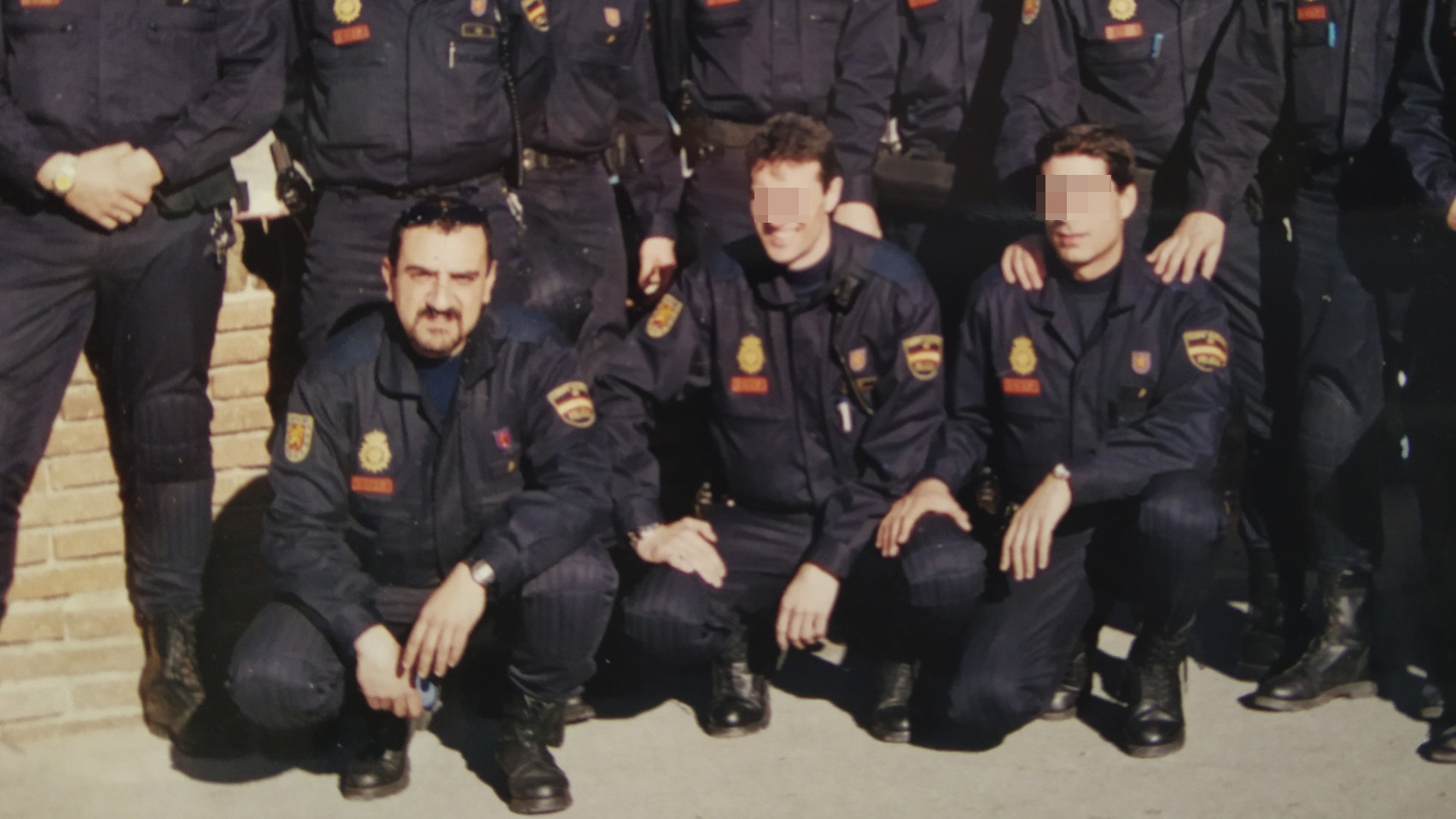 Paco Alcalá, junto a otros policías nacionales.