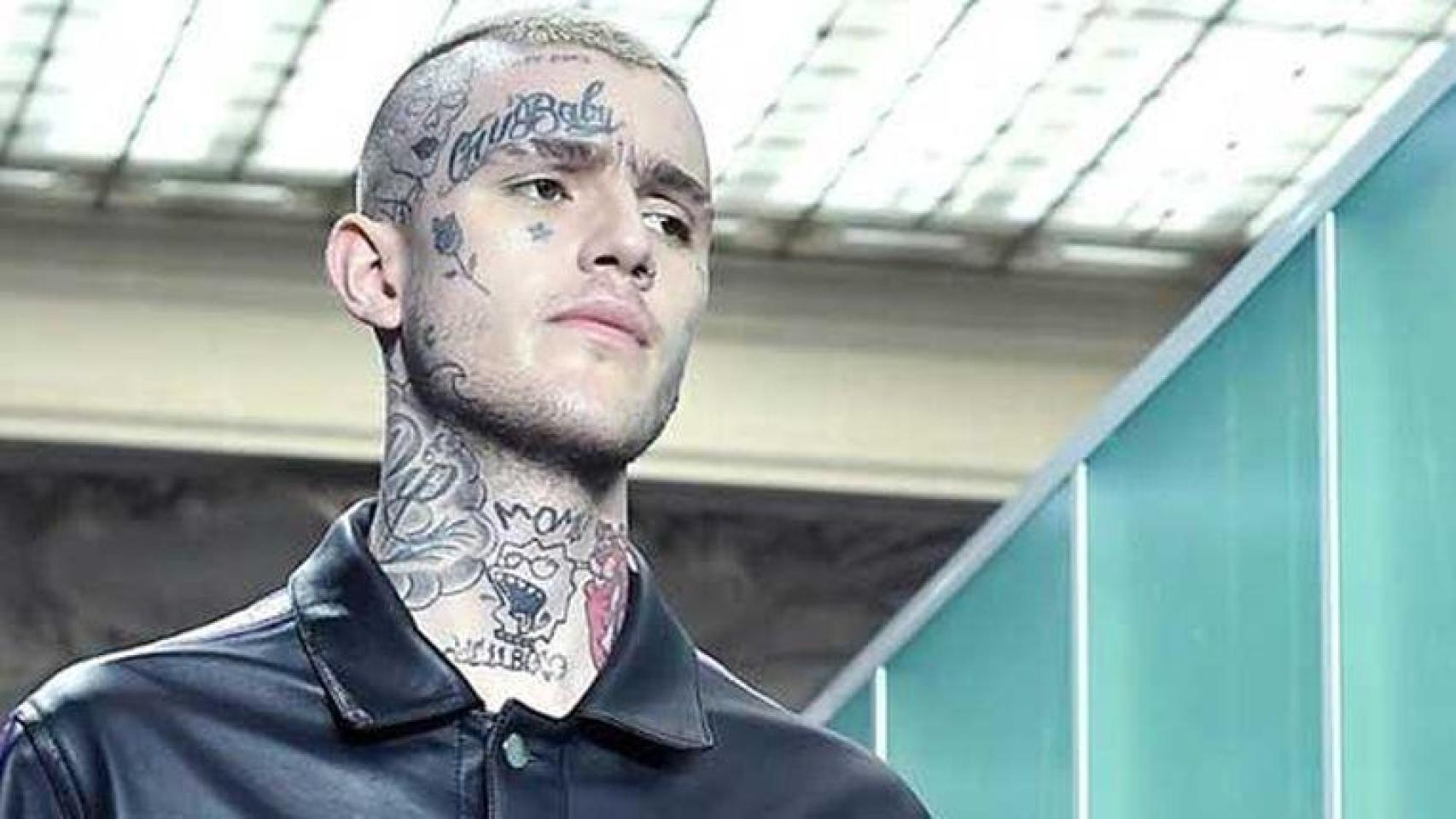 En la imagen, Lil Peep, el rapero norteamericano que falleció por una sobredosis de ansiolíticos.