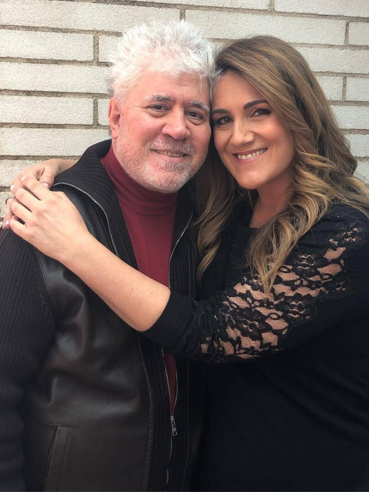 Imágenes del día: el desnudo integral del novio de Alba Díaz en redes con  dedicatoria incluida