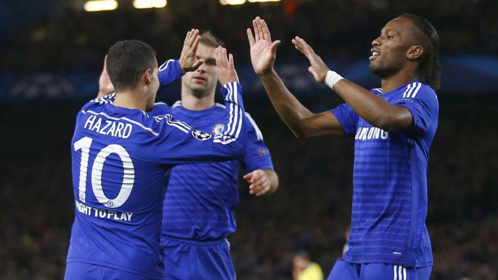 Hazard y Drogba, en un partido del Chelsea