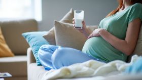 La mejor noticia para las embarazadas: ahora, el ácido fólico se puede beber