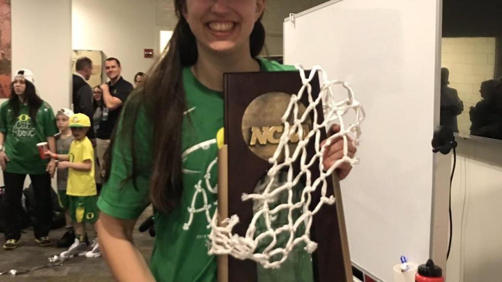 Maite Cazorla, con las Oregon Ducks. Foto: Twittr (@OregonWBB)