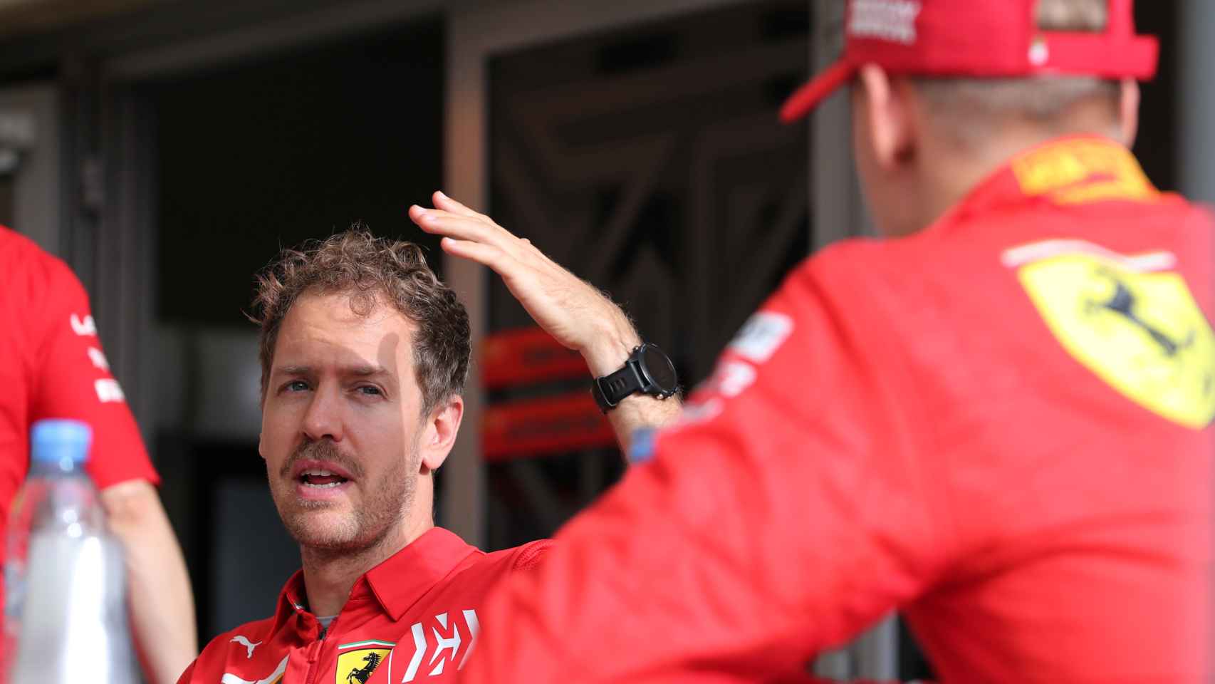 Mick Schumacher y Sebastian Vettel