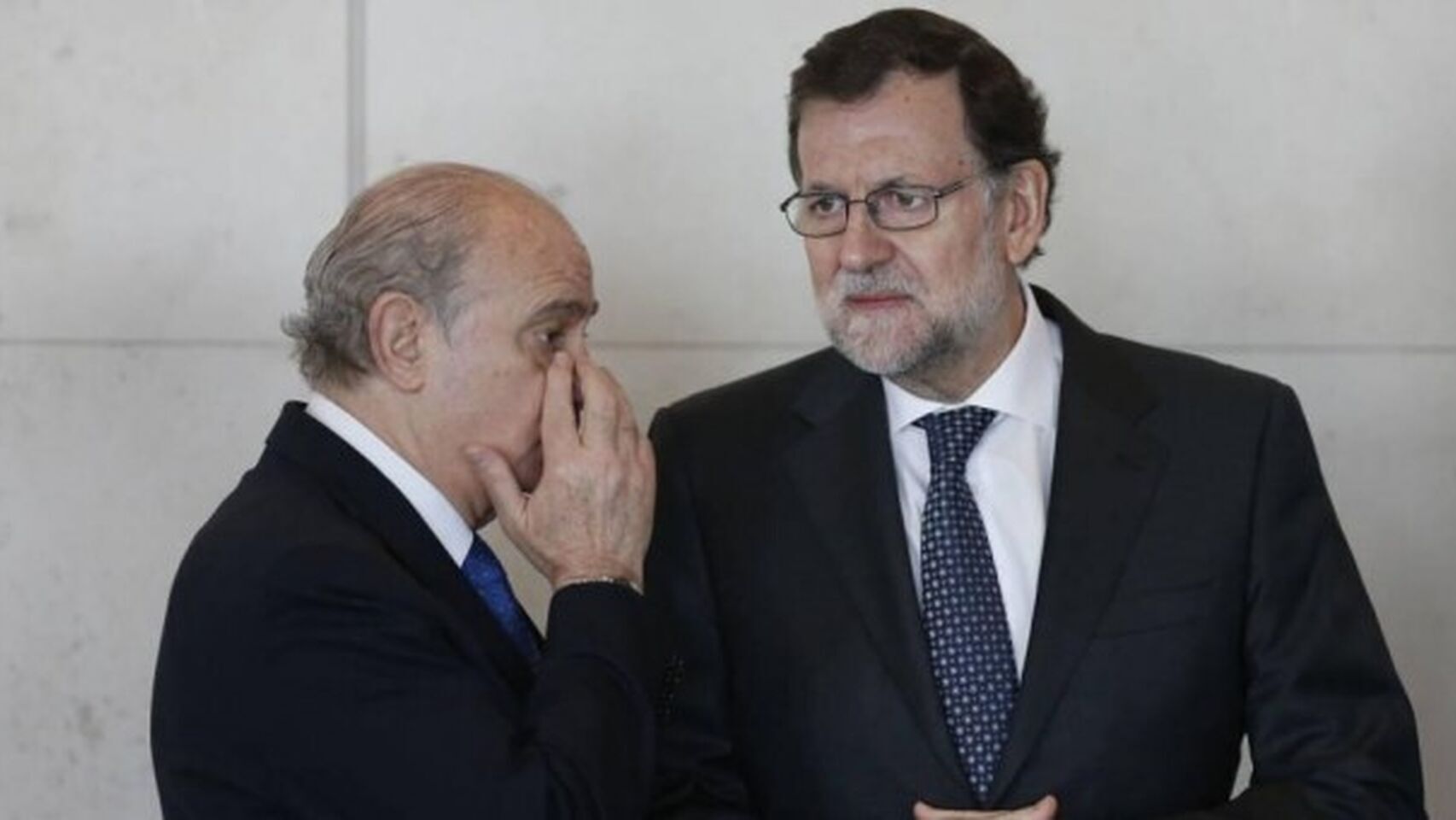Jorge Fernández Díaz y Mariano Rajoy, en una imagen de archivo.