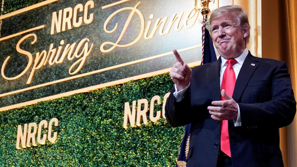 Donald Trump en la cena de primavera del Partido Republicano.