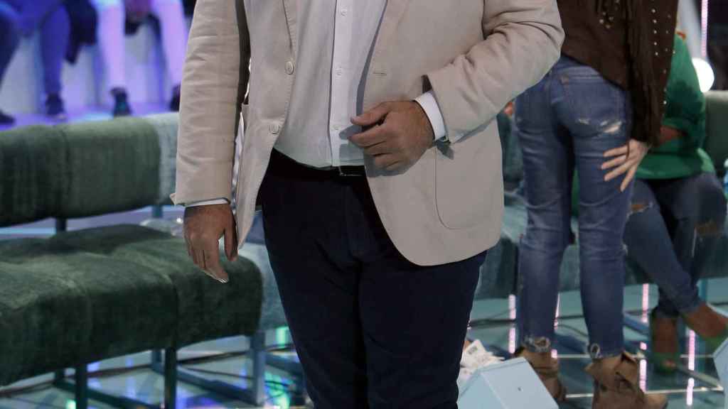 Julio Ruz durante uno de los programas en los que participa en Telecinco.