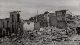 Una casa en el barrio de Carabanchel destruida por los obuses durante la Guerra Civil.