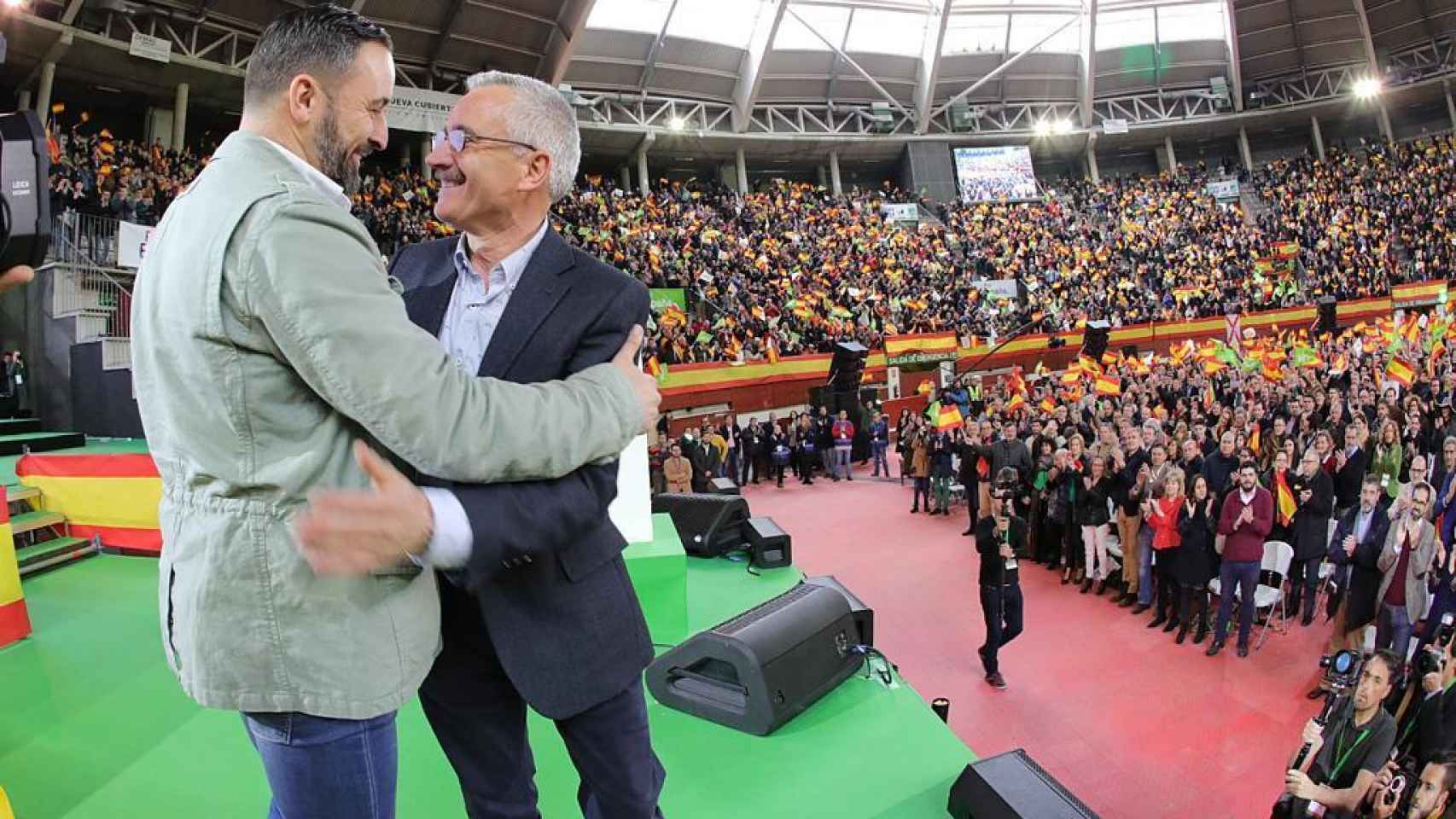 Santiago Abascal y José Antonio Ortega Lara, en el acto de Leganés.