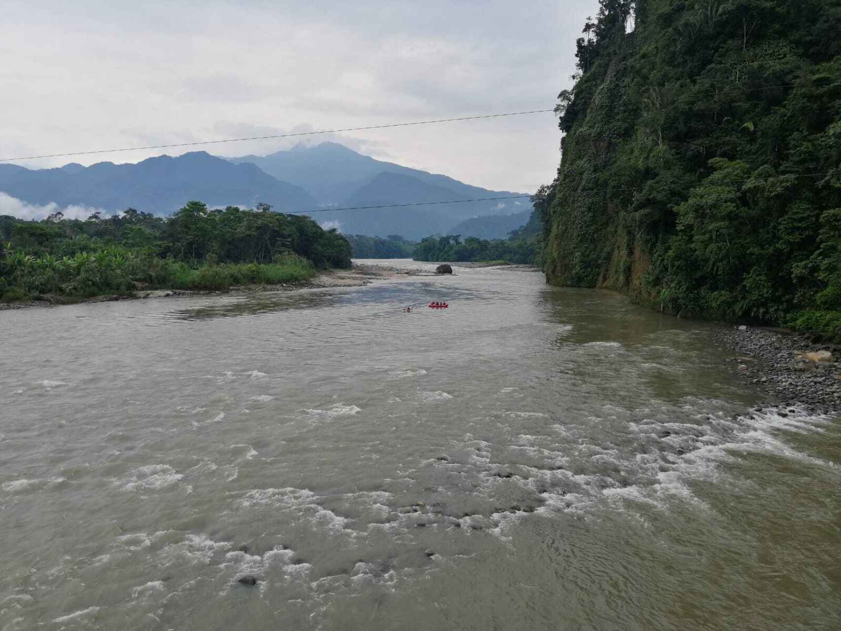 El estudiante gaditano de enfermería despareció en una zona del río Napo con fuertes corrientes.