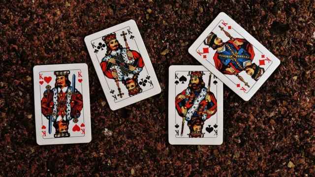 cuatro reyes cartas baraja