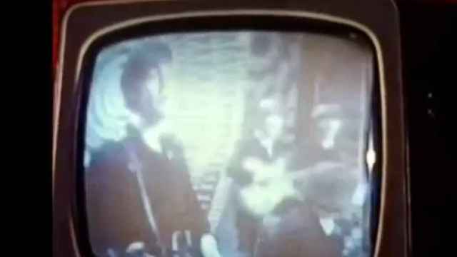 Captura del clip encontrado de la actuación de The Beatles.